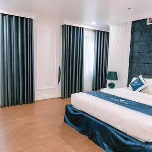 Senior Hotel 2